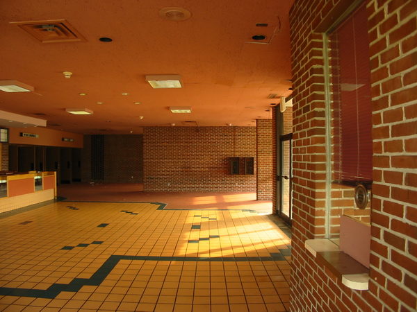 Eastland 2 - June 2002